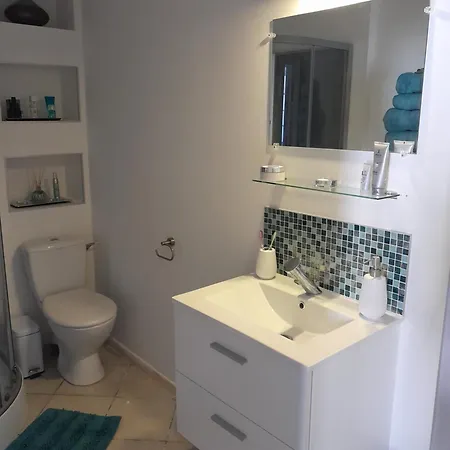 Maison De L'amour Merlot Apartamento Assignan