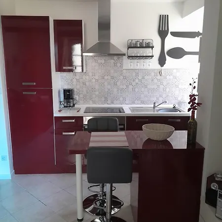 Maison De L'amour Merlot * Assignan